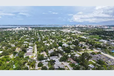 2596 Floyd Street, Sarasota, FL 34239 - Photo 97