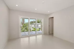 2596 Floyd St, Sarasota, FL 34239 - Photo 69