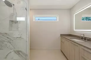 2596 Floyd St, Sarasota, FL 34239 - Photo 85