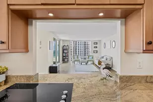 2425 Gulf of Mexico Dr, Longboat Key, FL 34228 - Photo 11