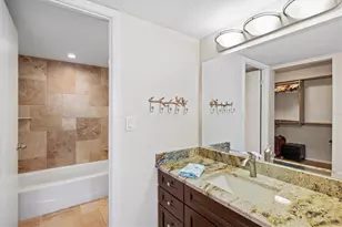 2425 Gulf of Mexico Dr, Longboat Key, FL 34228 - Photo 35