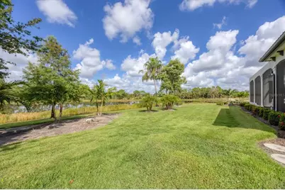 16404 Clearlake Avenue, Lakewood Ranch, FL 34202 - Photo 73