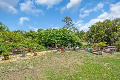 529 Sunset Road N, Rotonda West, FL 33947 - Photo 25