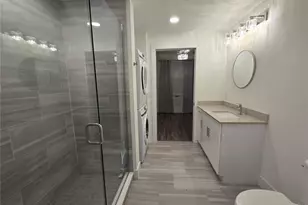 1709 N Tamiami Trl, Sarasota, FL 34234 - Photo 13