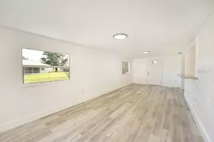 7308 17th Ave W, Bradenton, FL 34209 - Photo 5