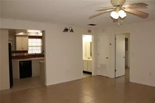 2727 75th St W, Bradenton, FL 34209 - Photo 11