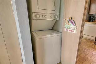 7214 Cloister Dr, Sarasota, FL 34231 - Photo 27