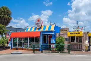 3954 Hamilton Club Cir, Sarasota, FL 34242 - Photo 65