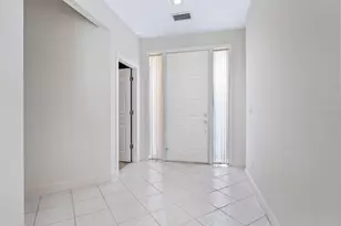 3954 Hamilton Club Cir, Sarasota, FL 34242 - Photo 7