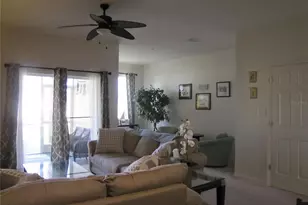 3461 Parkridge Cir, Sarasota, FL 34243 - Photo 11