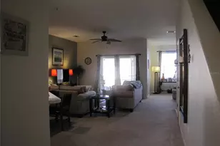 3461 Parkridge Cir, Sarasota, FL 34243 - Photo 7