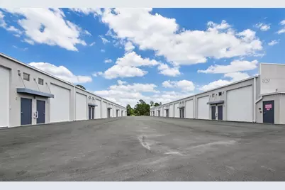 829 57th Street E #A101, Bradenton, FL 34208 - Photo 3