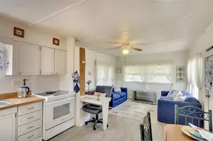 2065 Sun Home St, Sarasota, FL 34231 - Photo 9