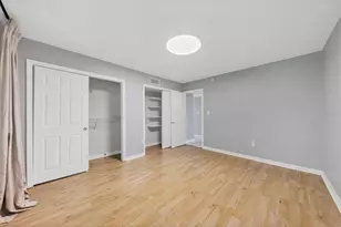 924 La Costa Cir, Sarasota, FL 34237 - Photo 19