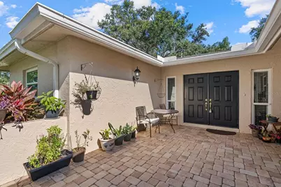 6916 W Country Club Drive N #9B, Sarasota, FL 34243 - Photo 3