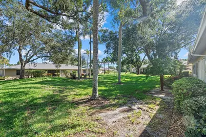 6916 W Country Club Drive N #9B, Sarasota, FL 34243 - Photo 19