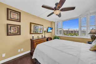 5855 Midnight Pass Rd, Sarasota, FL 34242 - Photo 37