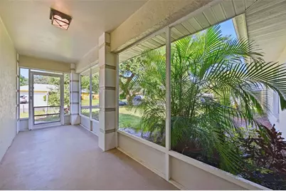 4913 32nd Street E, Bradenton, FL 34203 - Photo 5