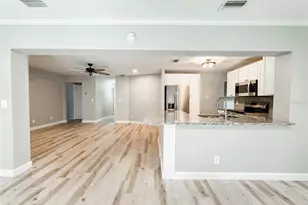 4913 32nd St E, Bradenton, FL 34203 - Photo 15