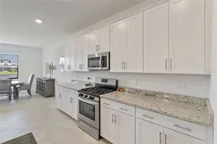 4961 Seafoam Trl, Bradenton, FL 34211 - Photo 17