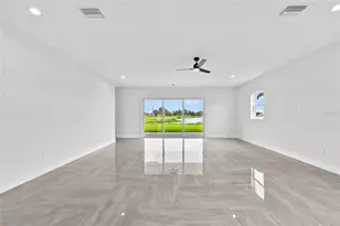 9225 Raes Creek Pl, Palmetto, FL 34221 - Photo 21