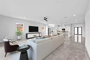 9225 Raes Creek Pl, Palmetto, FL 34221 - Photo 11