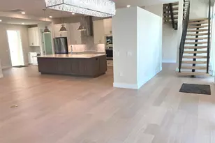 2110 Michele Dr, Sarasota, FL 34231 - Photo 15