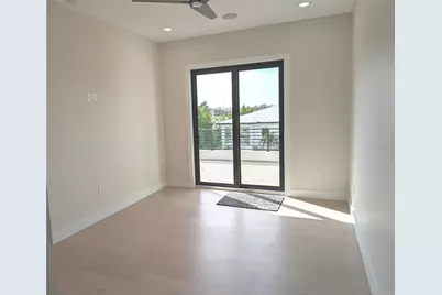 2110 Michele Drive, Sarasota, FL 34231 - Photo 39