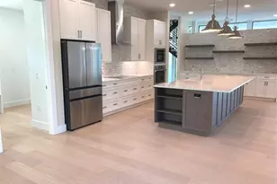 2110 Michele Dr, Sarasota, FL 34231 - Photo 9