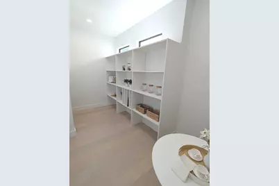 2110 Michele Drive, Sarasota, FL 34231 - Photo 21