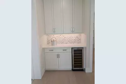 2110 Michele Drive, Sarasota, FL 34231 - Photo 13