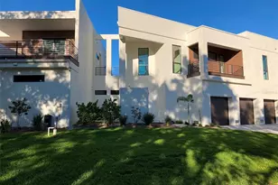 2110 Michele Dr, Sarasota, FL 34231 - Photo 59