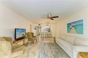 258 Sherwood Dr, Bradenton, FL 34210 - Photo 5