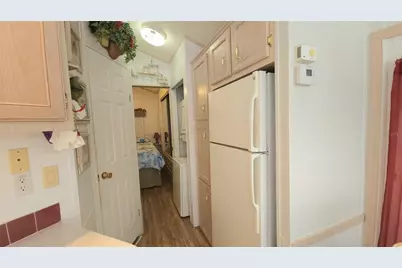 3333 26th Avenue E #1023, Bradenton, FL 34208 - Photo 9