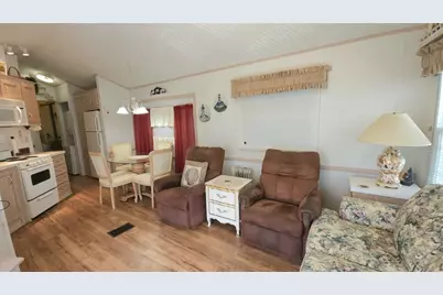 3333 26th Avenue E #1023, Bradenton, FL 34208 - Photo 3