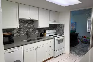 5026 Water Oak Dr, Bradenton, FL 34207 - Photo 3