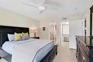 1650 Pine Tree Ln, Sarasota, FL 34236 - Photo 15