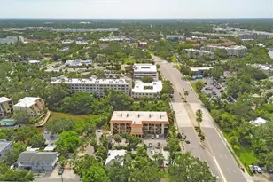 1650 Pine Tree Ln, Sarasota, FL 34236 - Photo 29