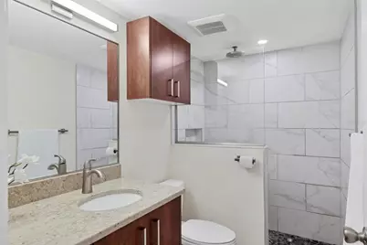 1650 Pine Tree Lane #105, Sarasota, FL 34236 - Photo 19