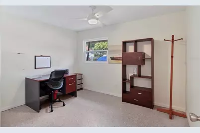 1650 Pine Tree Lane #105, Sarasota, FL 34236 - Photo 17