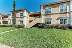 1030 Villagio Cir, Sarasota, FL 34237 - Photo 3