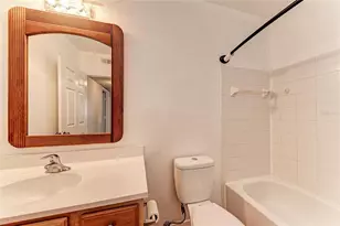 1030 Villagio Cir, Sarasota, FL 34237 - Photo 23