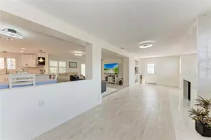 726 Jungle Queen Way, Longboat Key, FL 34228 - Photo 33