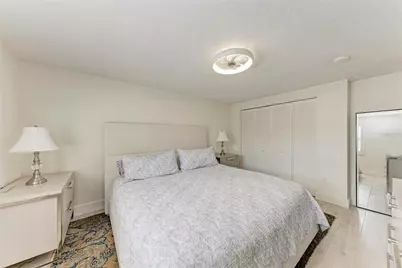 726 Jungle Queen Way, Longboat Key, FL 34228 - Photo 23