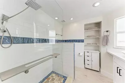 726 Jungle Queen Way, Longboat Key, FL 34228 - Photo 25