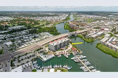 501 Tamiami Trail N #201, Venice, FL 34285 - Photo 5