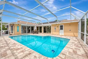 4946 Commonwealth Dr, Sarasota, FL 34242 - Photo 47