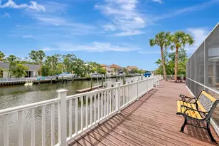 4946 Commonwealth Dr, Sarasota, FL 34242 - Photo 51