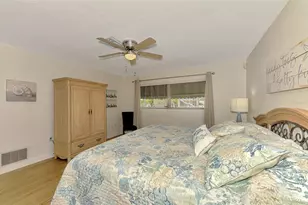 4946 Commonwealth Dr, Sarasota, FL 34242 - Photo 31