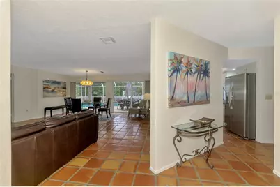 4946 Commonwealth Drive, Sarasota, FL 34242 - Photo 7